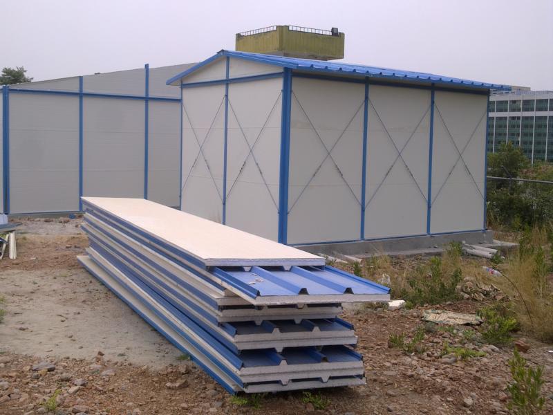 Quality fiberglass products manufacturing - FRP gratings and sheets