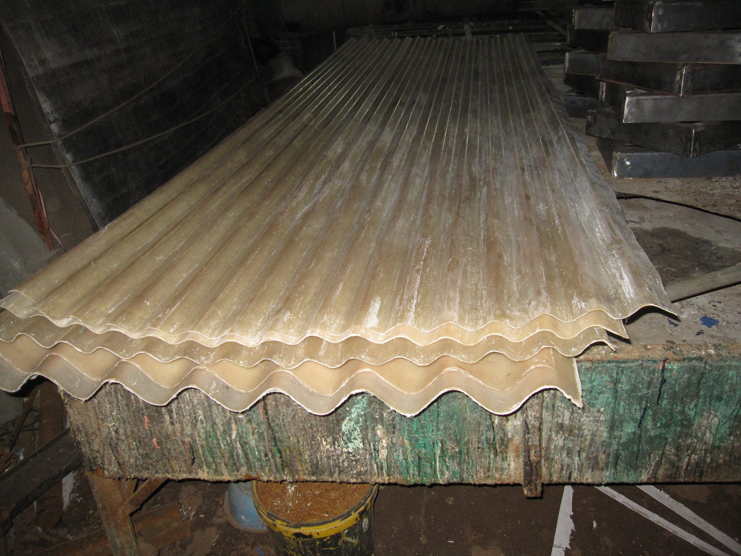 Fiberglass corrugated sky light roofing sheets
