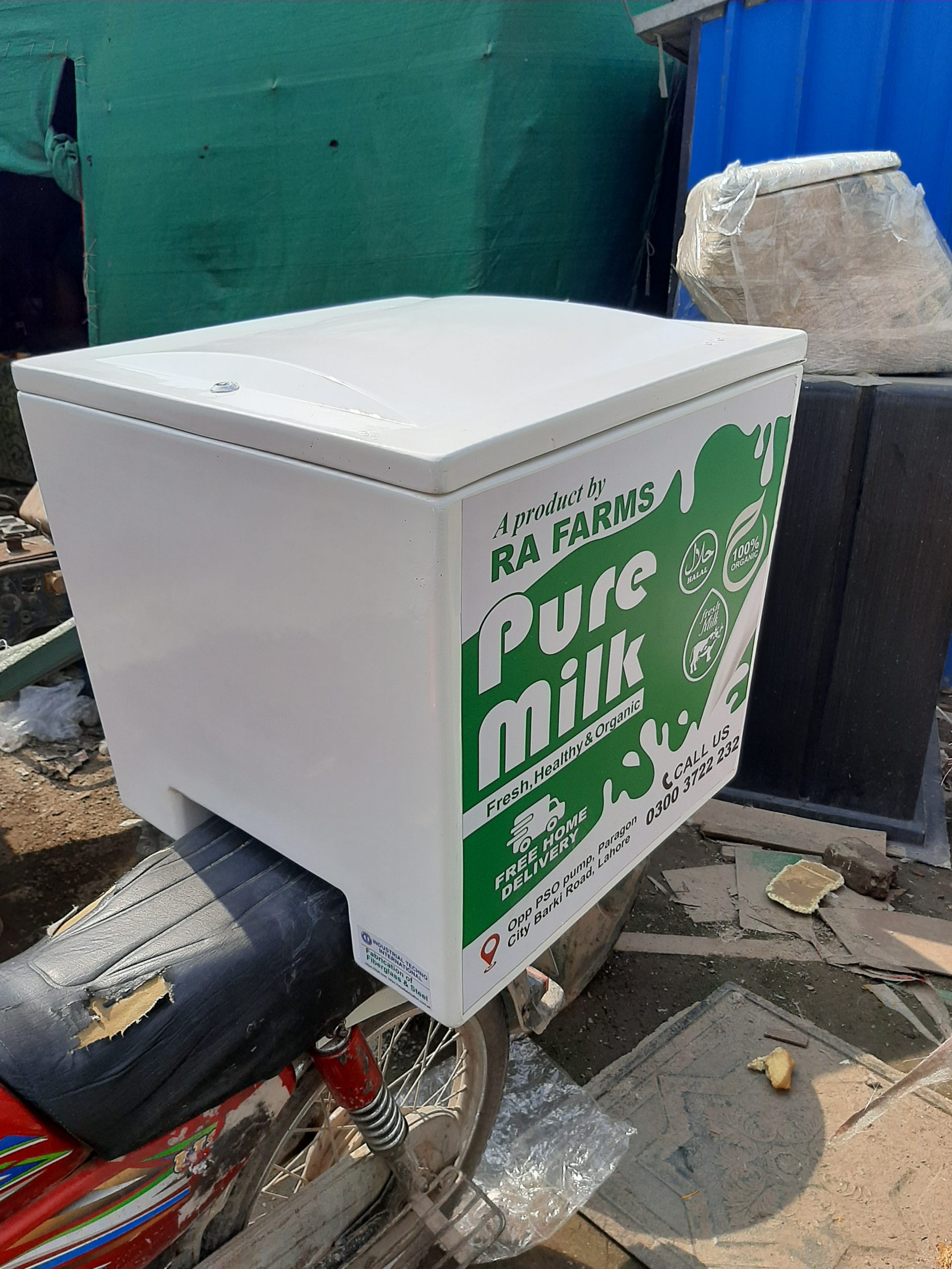 FIBERGLASS MILK BOX